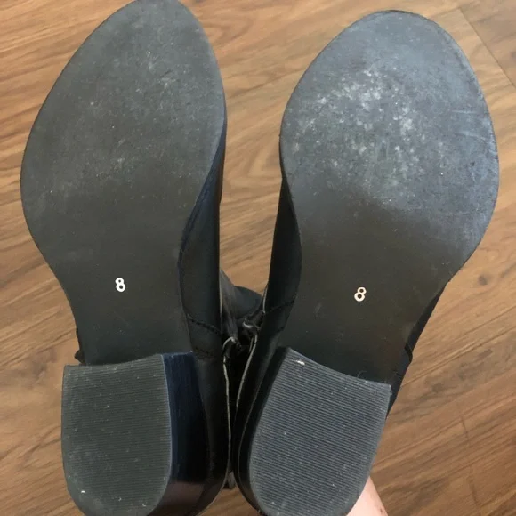 DIBA Skyler Booties - good condition with LOTS of wear left! - Picture 6 of 9